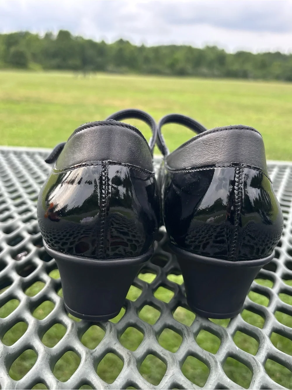 SAS Isabel Mary Jane Heels Black Patent Cap Toe Comfort Shoes Women’s 10 WW